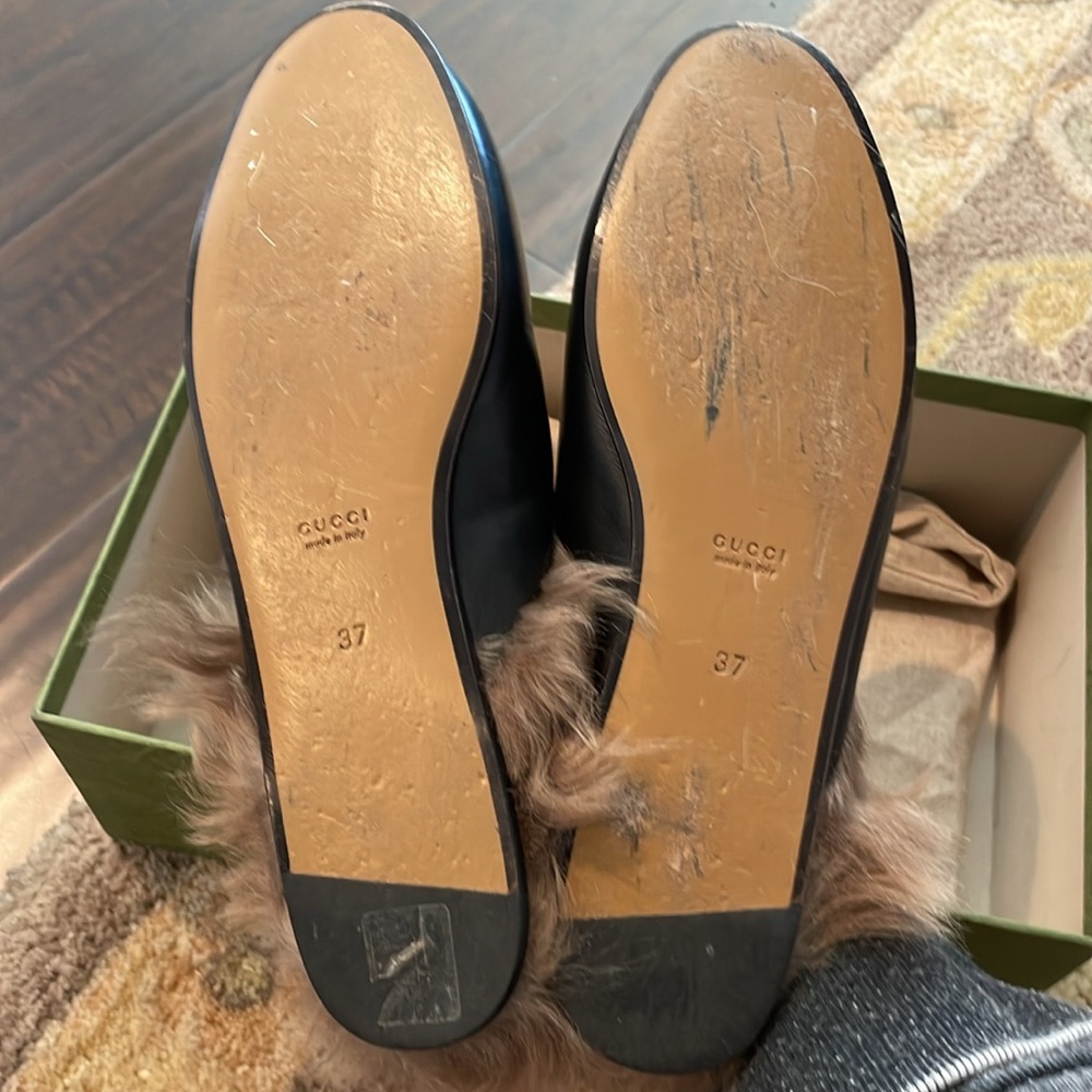 Gucci Princetown Fur Loafers - Picture 11 of 11